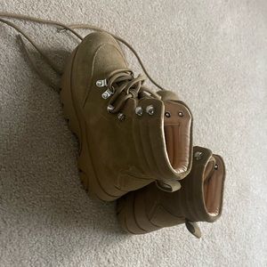 Brown boots